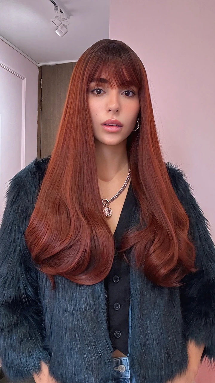 Peluca de Capul, Midi, Base Oscura a Rojiza, Liso, Punta Levantada